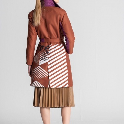 GABARDINA C/ PADRÃO POOZE