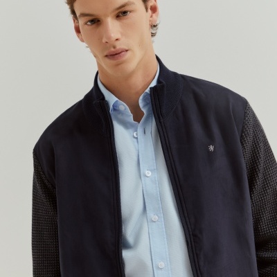 Casaco de manga comprida em malha e camurça Lion of Porches