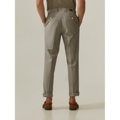 Calças chino regular fit Decenio