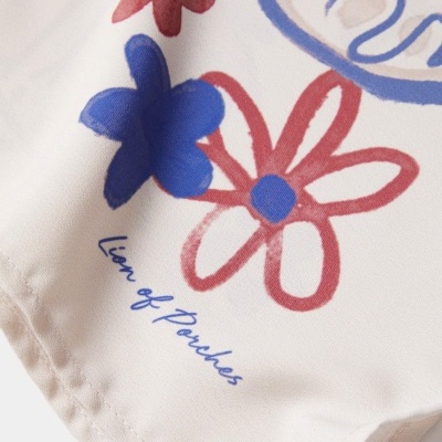 Blusa poncho com estampado Lion of Porches