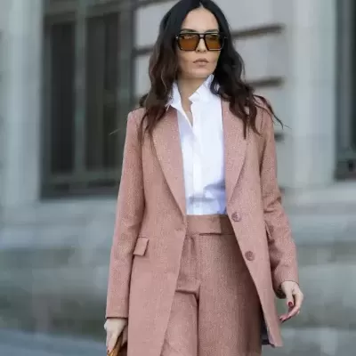 Blusa com detalhe de missangas Scripta