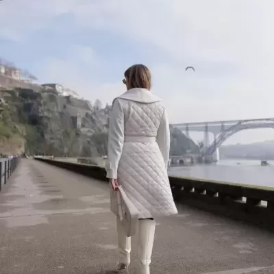 Casaco com encaixes em acolchoado Scripta