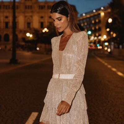 Vestido curto Swallow