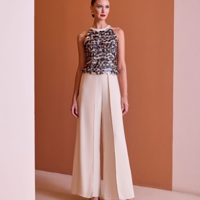 Conjunto com blusa e calça transpassada Carla Ruiz