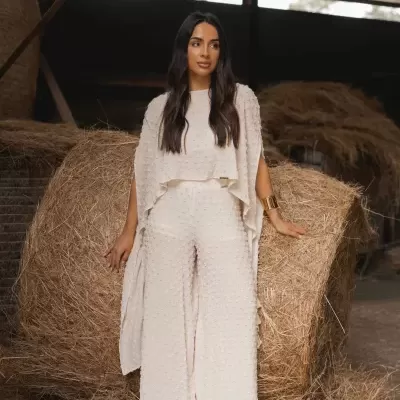 Calças de Perna larga em Tecido Texturizado Sahoco