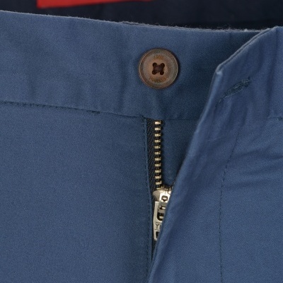 Calça chino Lion of Porches