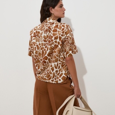 Camisa em algodão com estampado floral Decenio