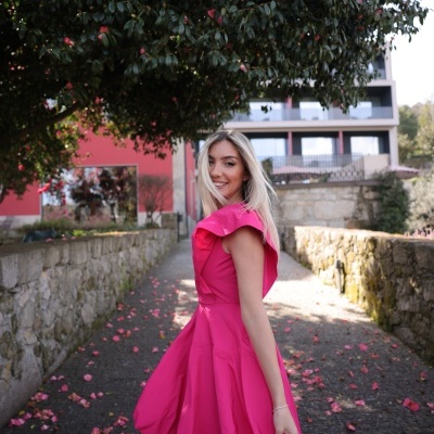 Vestido abaloado Swallow