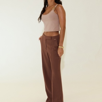 Calça de corte reto em tecido liso Scripta