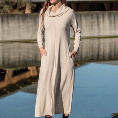 Vestido comprido fluído Scusi