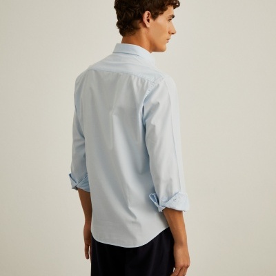 Camisa Slim Fit em sarjinha Lion of Porches