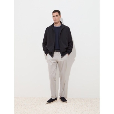 Blusão em tecido técnico Decenio