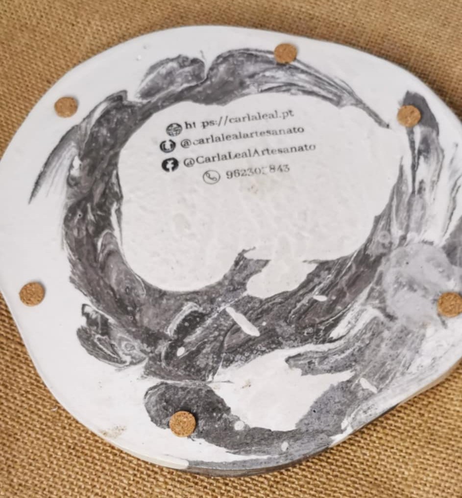 Pratos "Porta Trecos"