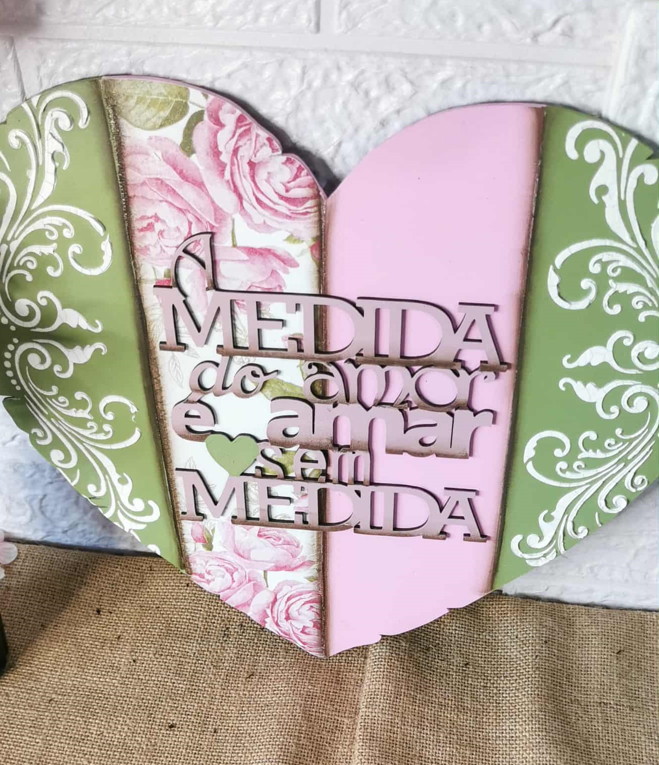 Placa Coração "Rosas"