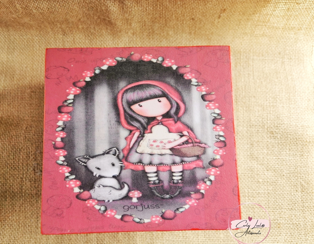 Caixa "Menina Gorjuss"