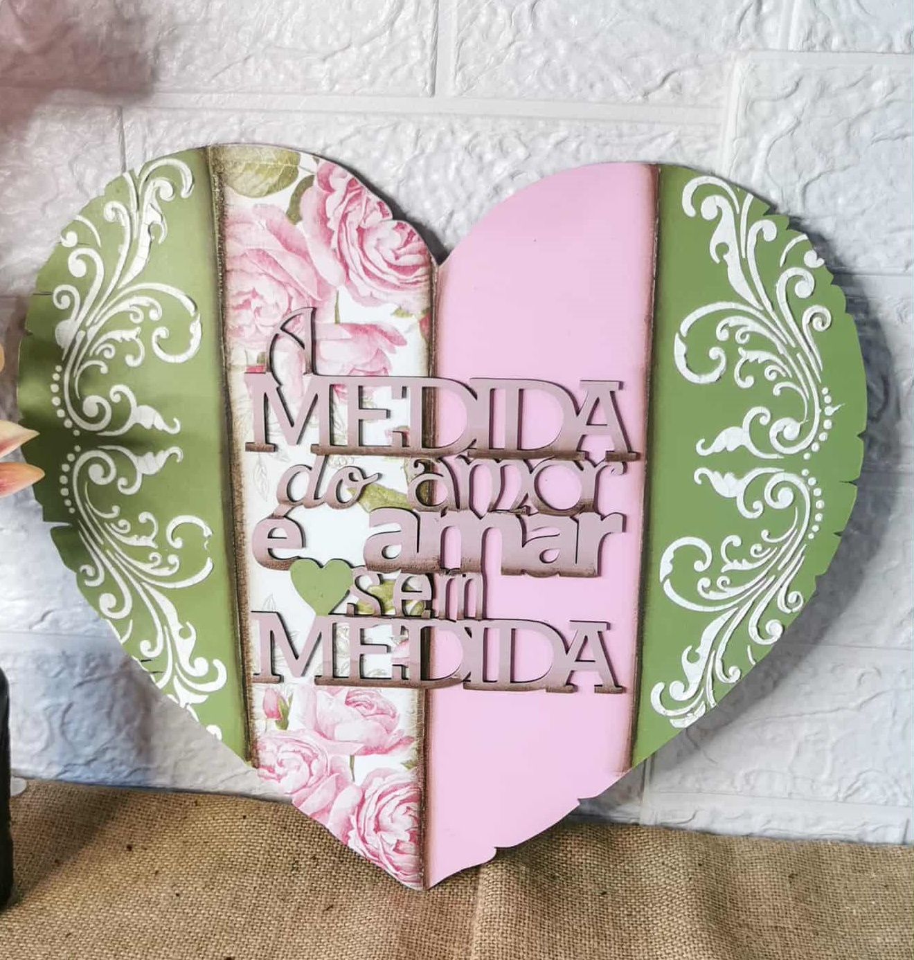 Placa Coração "Rosas"