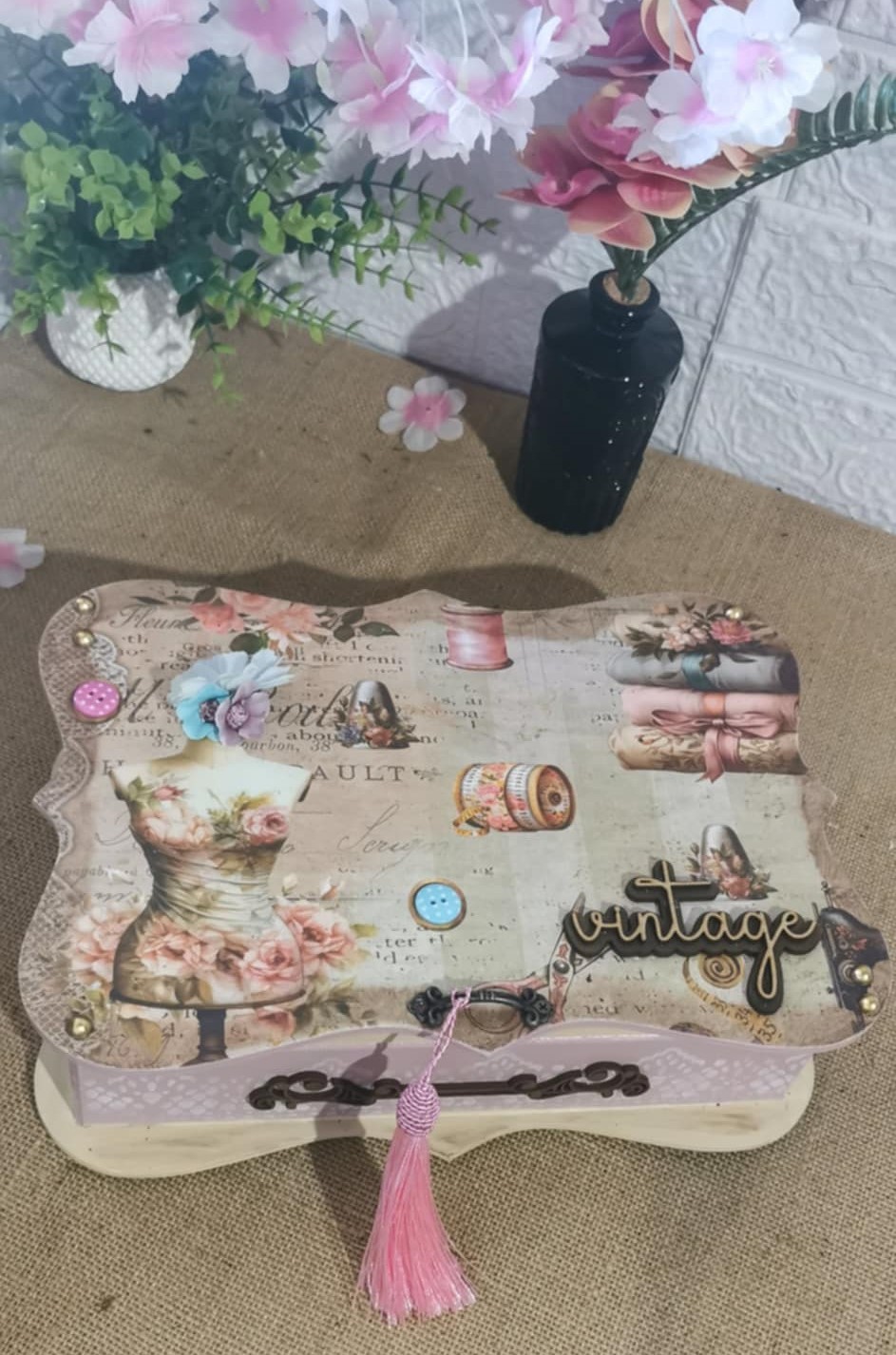 Caixa de Costura "Vintage"