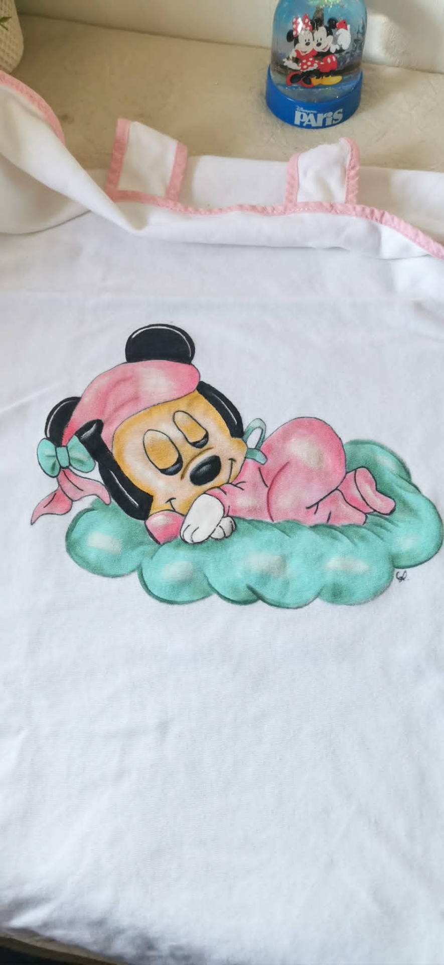 Fralda Tapa Ovo "minnie nas nuvens"