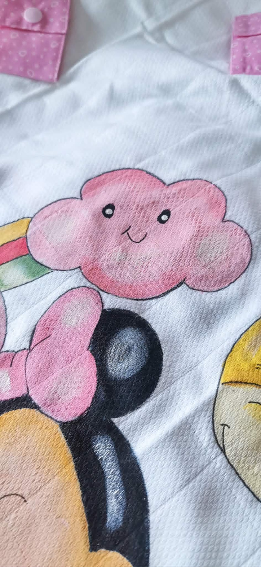 Frala Tapa Ovo "Minnie nas Nuvens"
