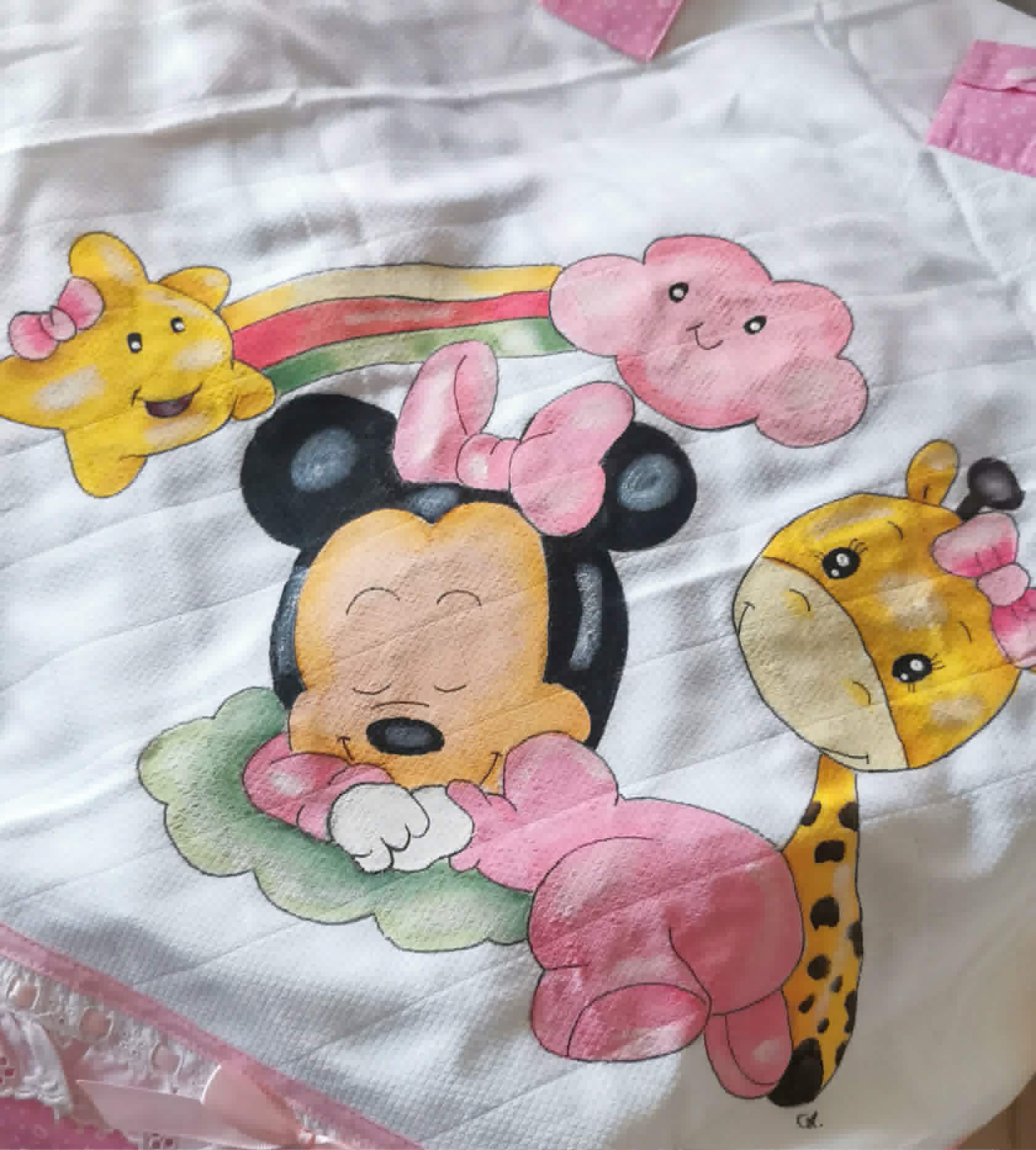 Frala Tapa Ovo "Minnie nas Nuvens"