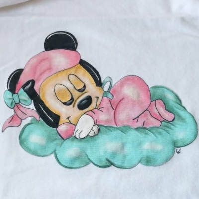 Fralda Tapa Ovo "minnie nas nuvens"