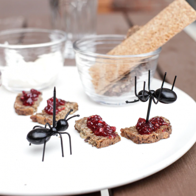 Conj. 20 palitos para aperitivos (FORMIGA)