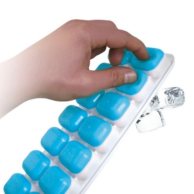 Cuvete gelo em silicone com tampa