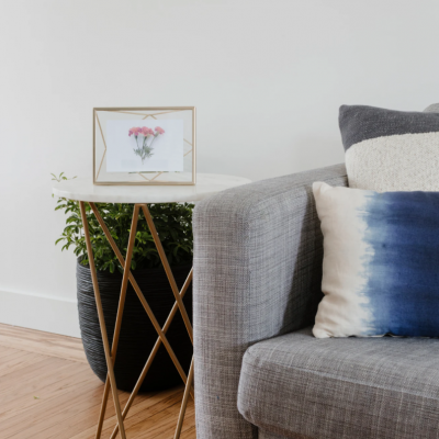 Moldura 10x15cm prisma (DOURADO)