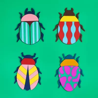 Conj. 4 bases de copos "The Beetles"