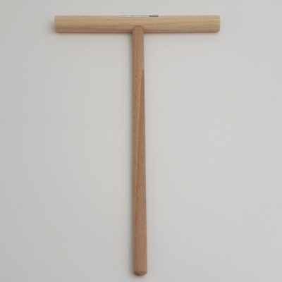 Utensílio para crepes