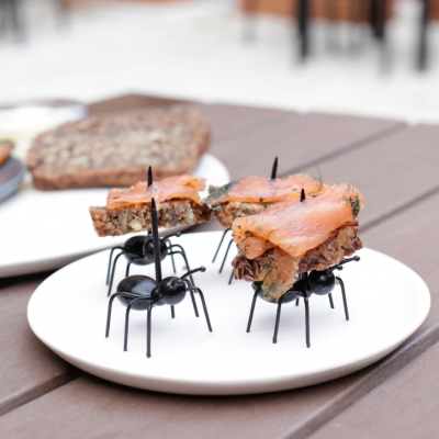 Conj. 20 palitos para aperitivos (FORMIGA)