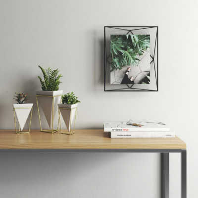 Moldura 20x25cm prisma (PRETO)