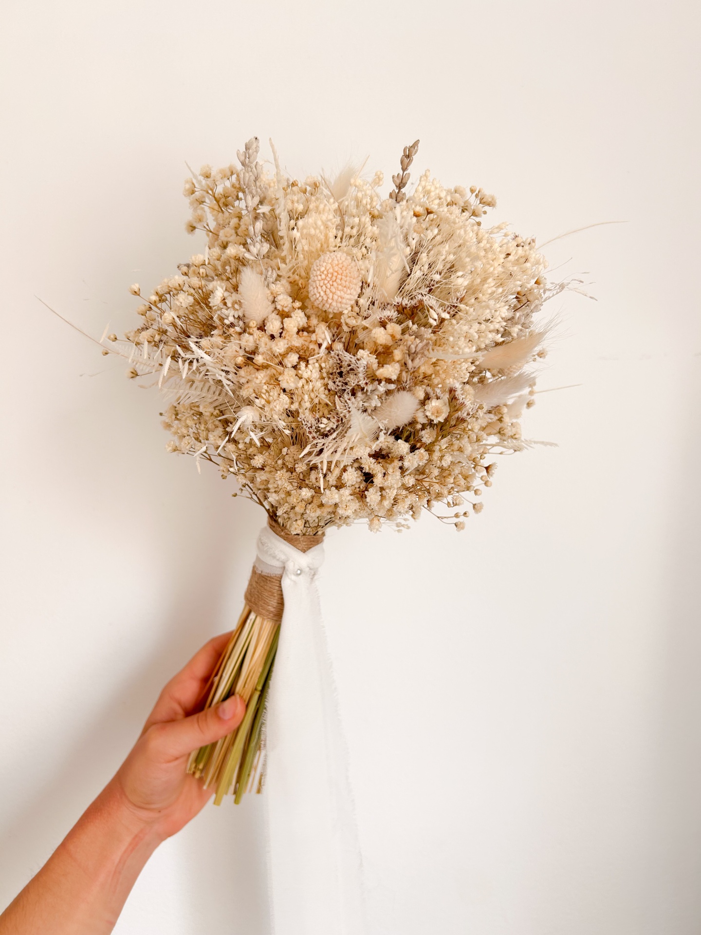 Bouquet com Gipsofila Preservada