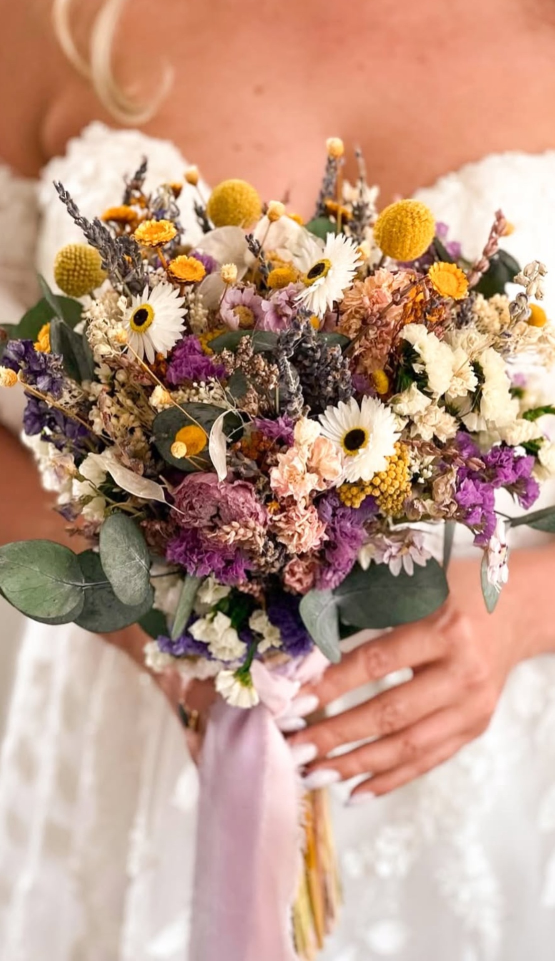 Ramos de noiva campestres: o charme natural que nunca sai de moda