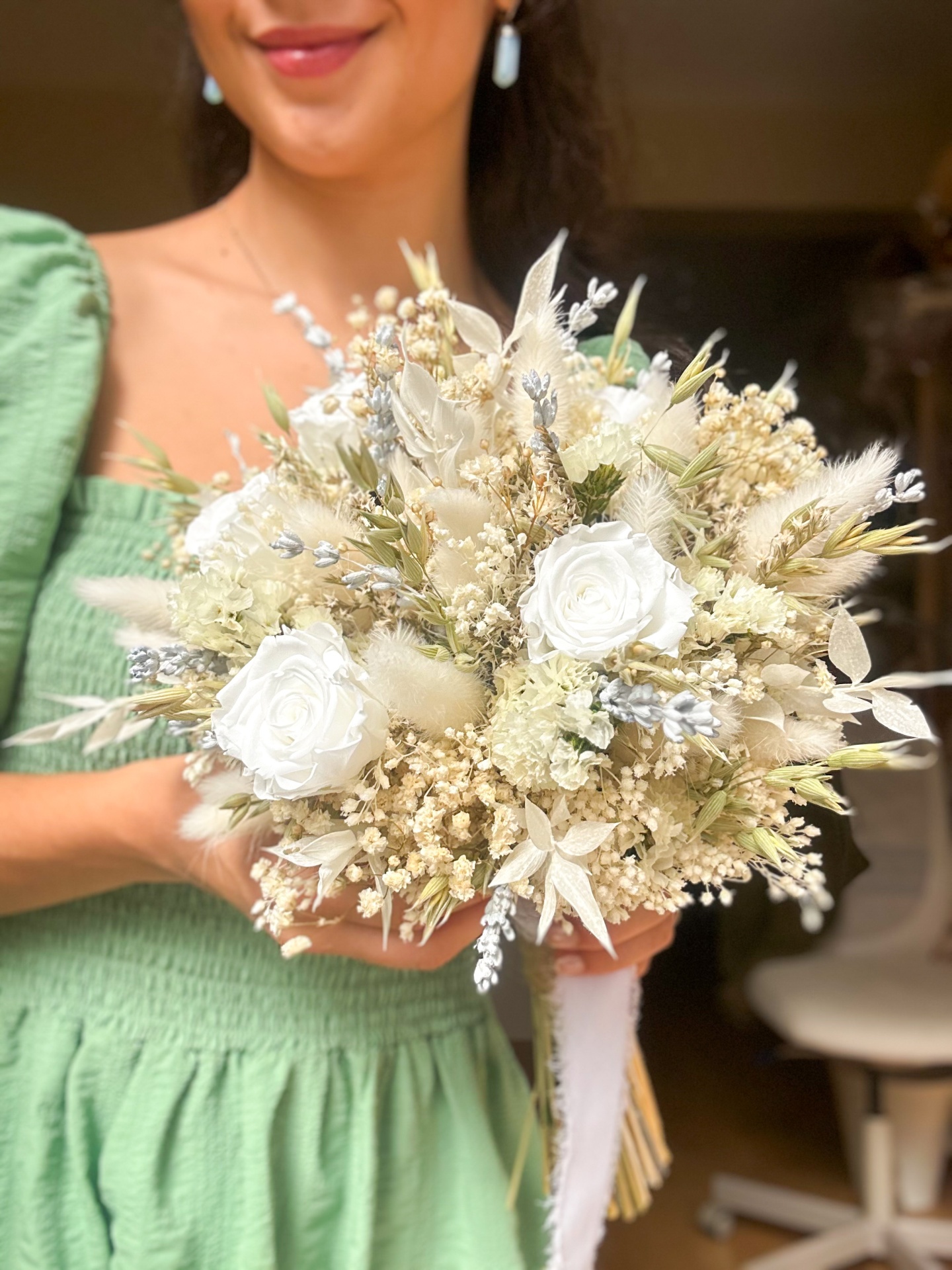 Bouquet Campestre com Rosas Preservadas
