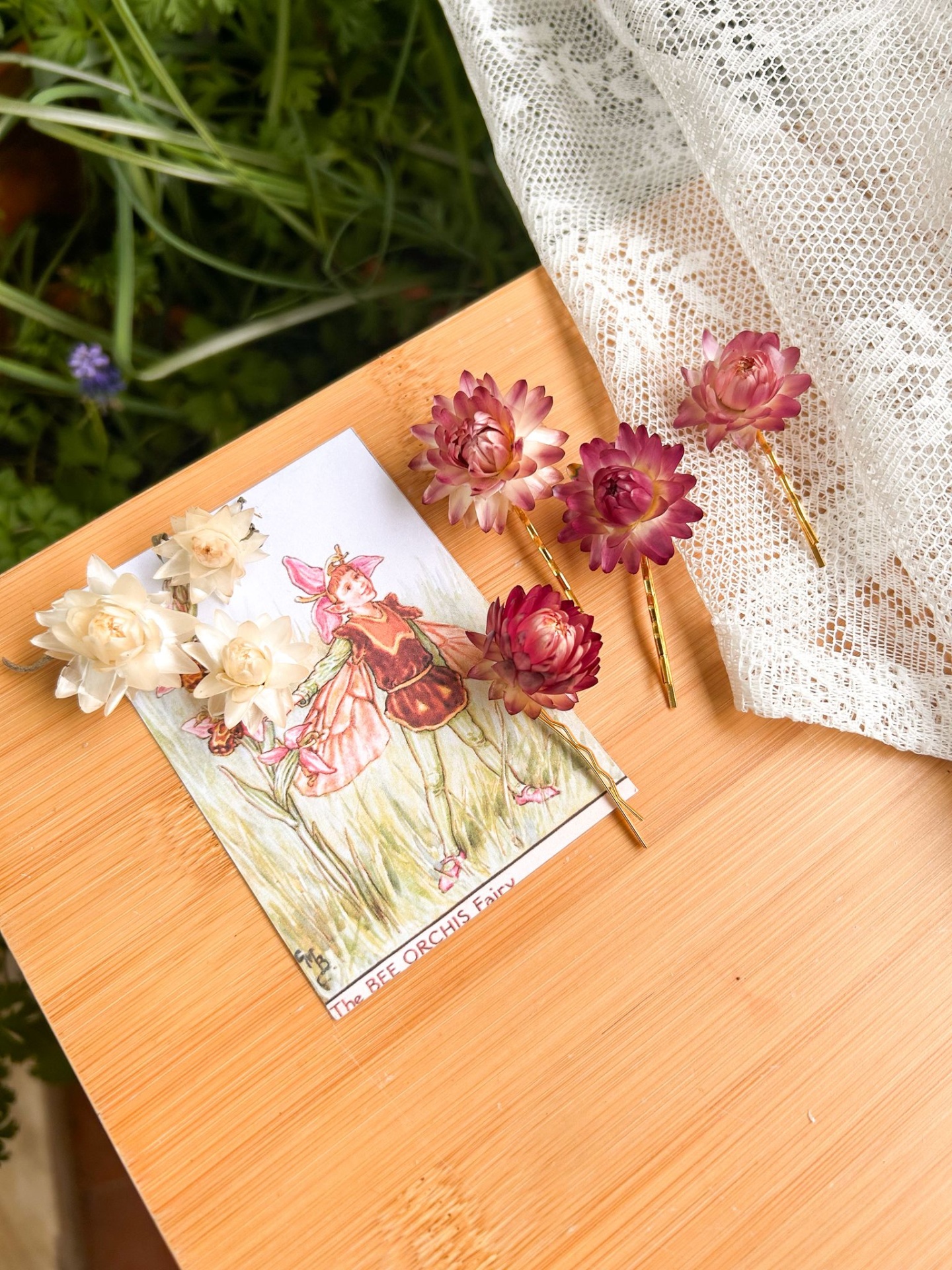 Ganchos Invisíveis com Flor Seca