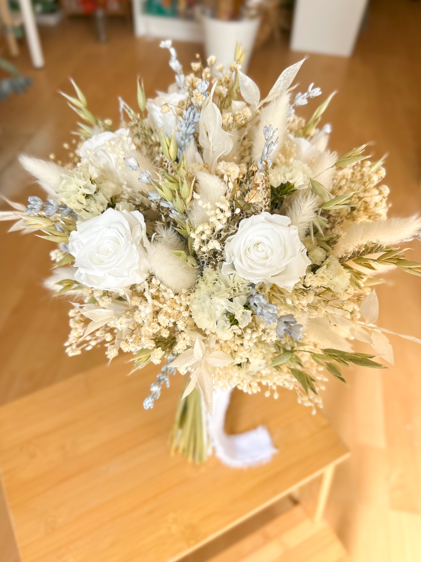 Bouquet Campestre com Rosas Preservadas