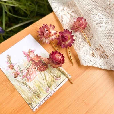 Ganchos Invisíveis com Flor Seca