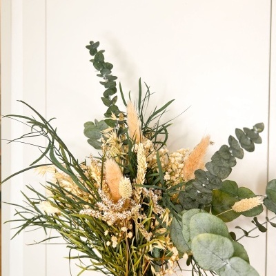 Ramo de Eucalipto e Gipsofila Preservada