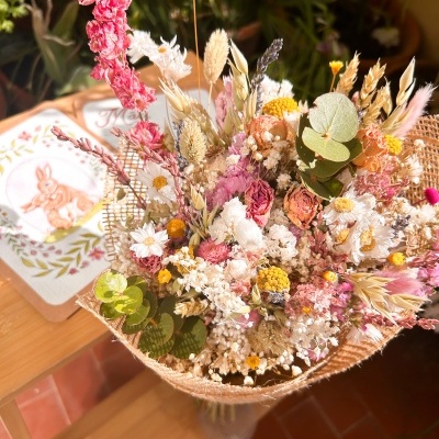 Ramo de Flores Secas e Preservadas com Postal - Dia da Mãe