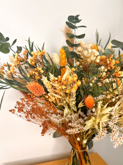 Ramos de Flores Secas e Preservadas:  Alternativa Duradoura às Flores Frescas