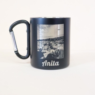 Caneca com gravação de fotografia