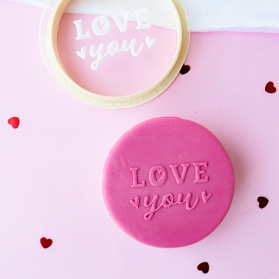 Carimbo e Cortador - Love You