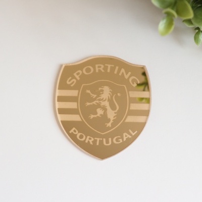 Topo Frontal em Acrílico Emblema