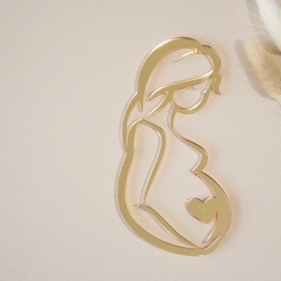 Topo Frontal em Acrílico Silhueta Grávida coração