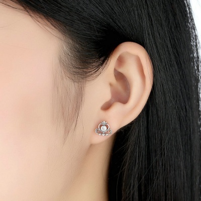 Brincos de prata 925 com pedras zircão (coroa/tiara)