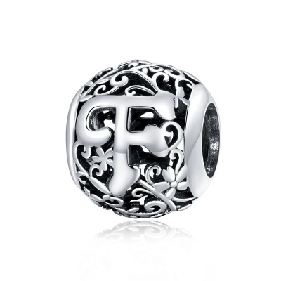 Conta de prata 925 (letra F)