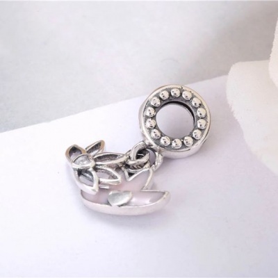 Conta pingente de prata 925 (flor de lótus)