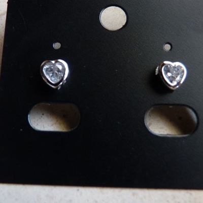 Brincos de prata 925 com 1 pedra zircônia cúbica