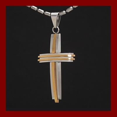 Pendente / Pingente de aço inoxidável cor prata e ouro em forma de cruz com fio